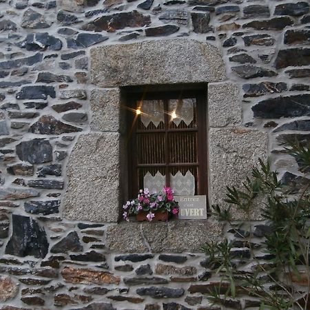 L'Apotheis Acomodação com café da manhã Saint-Thégonnec Exterior foto