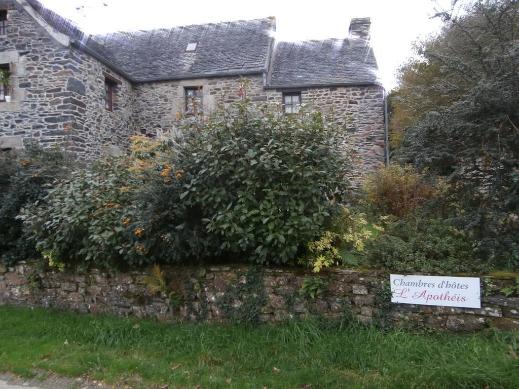 L'Apotheis Acomodação com café da manhã Saint-Thégonnec Exterior foto