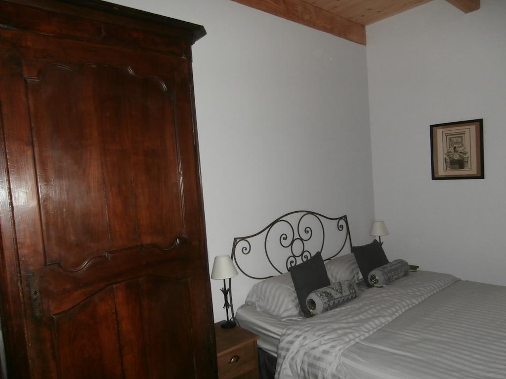 L'Apotheis Acomodação com café da manhã Saint-Thégonnec Quarto foto