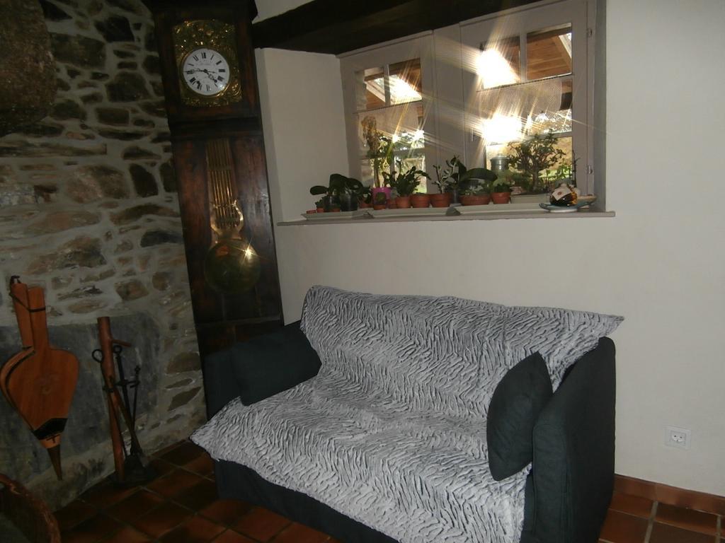 L'Apotheis Acomodação com café da manhã Saint-Thégonnec Exterior foto
